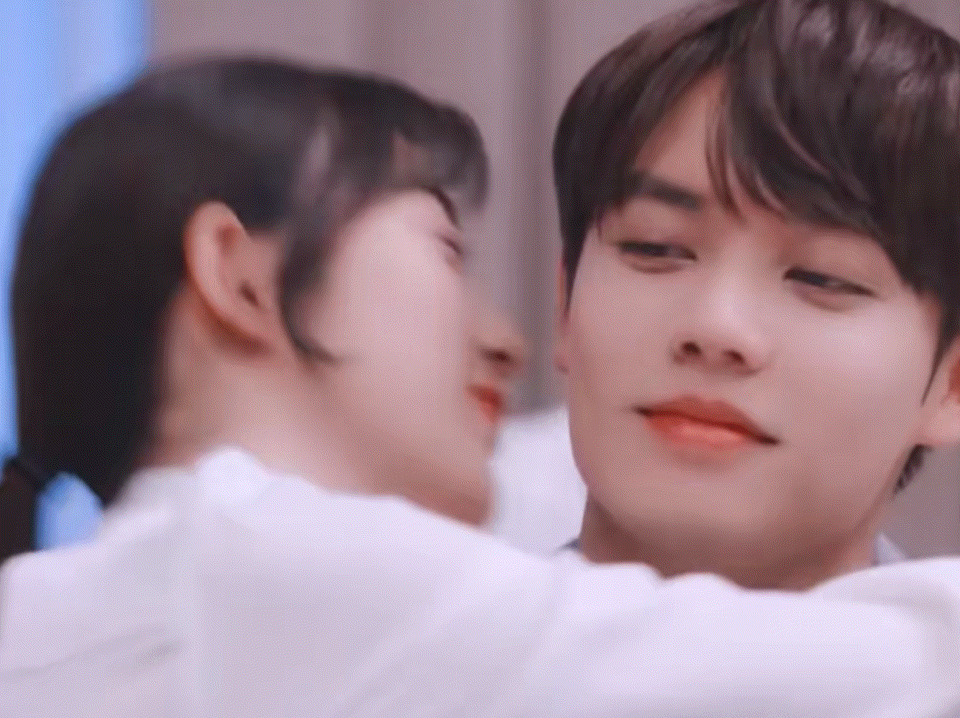 林彦俊、万鹏主演的《原来我很爱你》定档2月18日在<a href=