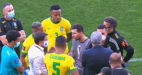 梅西和巴西方面理论。