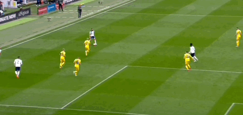 萨卡精彩远射进球。