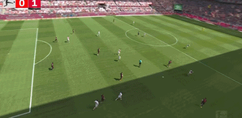 科曼进球帮助拜仁领先。