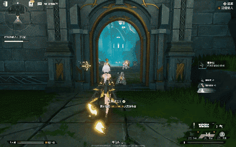 远近结合的战斗，镰刀+“炸比”