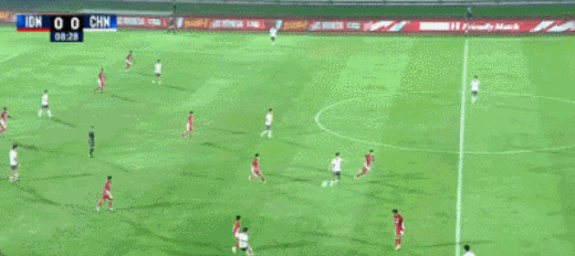 打开网易新闻 查看精彩图片