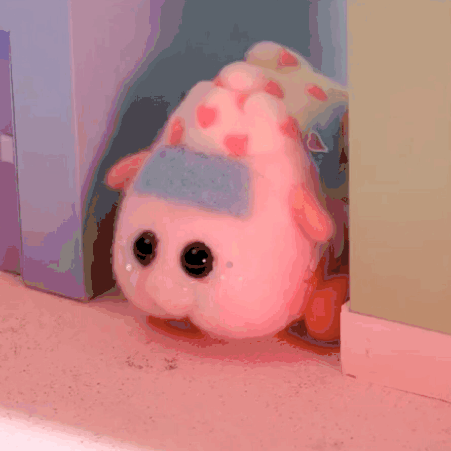 就算是静止的镜头，人物也有丰富的小动作小表情