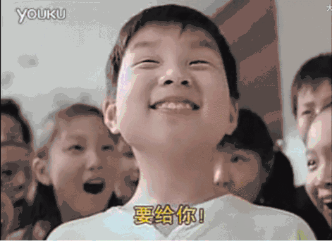 在此广告的影响下，那时的妈妈常被孩子“道德绑架”，似乎不买旺仔牛奶就是不爱。图片来源：旺仔牛奶广告片。链接：https://www.bilibili.com/video/BV1tb411s7Zp/