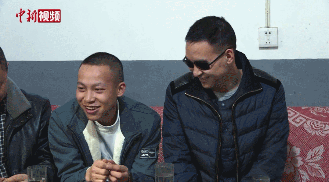 截图自中新视频