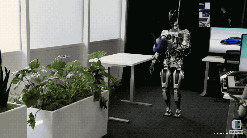 浇花 来源：特斯拉2022 AI Day