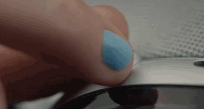 （在飞机上试用VisionPro的案例）