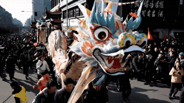▲Sora生成的“与中国龙一起庆祝中国农历新年”视频内容。图源/视觉中国