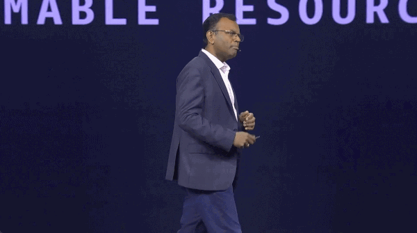 昨晚,云计算一哥打造了一套Agent落地的「金铲子」