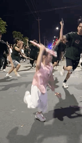 ▲小恩琪在训练中