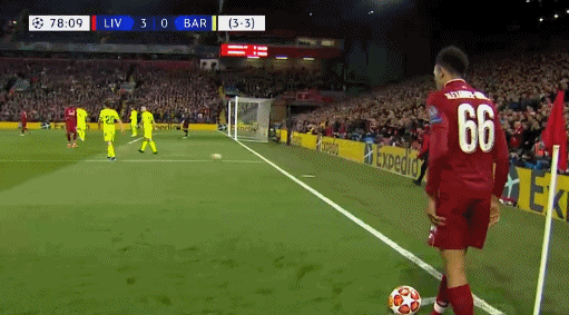 利物浦精彩角球战术绝杀巴萨。