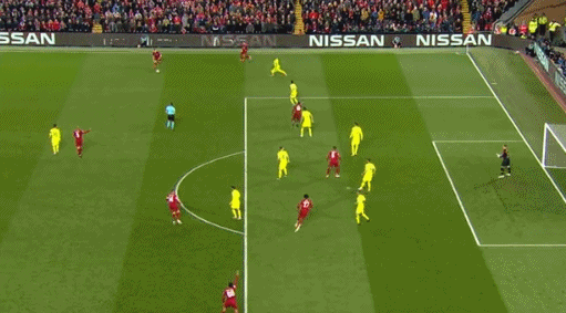 维纳尔杜姆梅开二度。