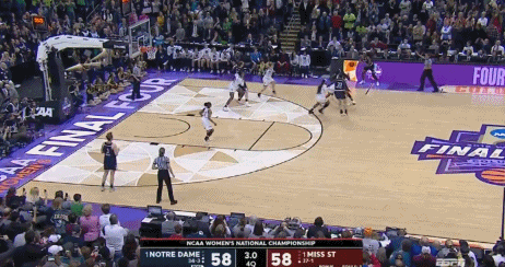 曼巴精神!連續兩場3分絕殺率隊奪冠!24號女曼巴獲老大點贊(影)-黑特籃球-NBA新聞影音圖片分享社區