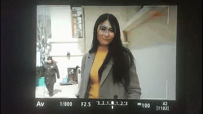 眼部消失在画面中也能很快追回