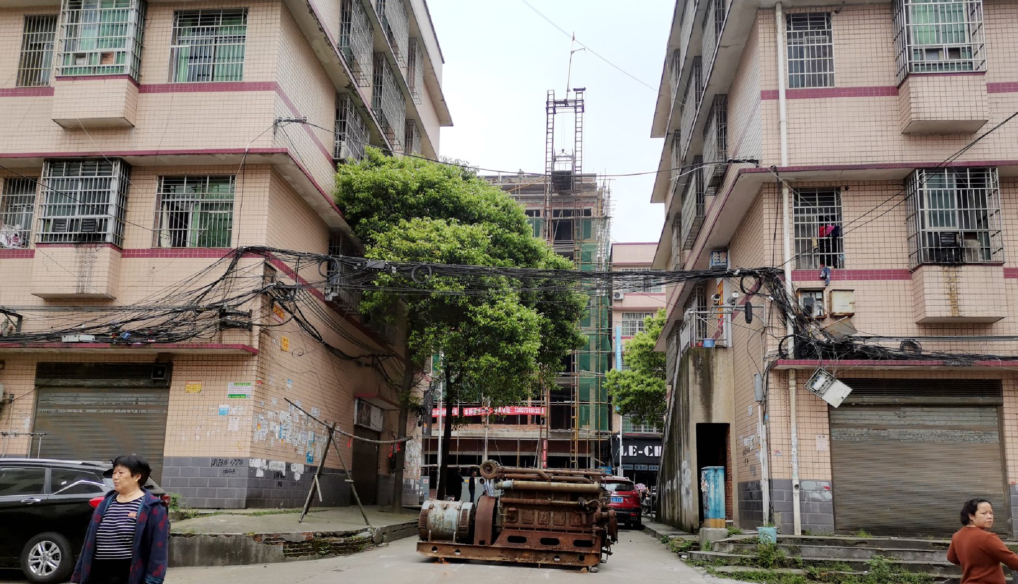 长沙望城一废旧物资交易市场存消防安全隐患,内含大量机电和危化品