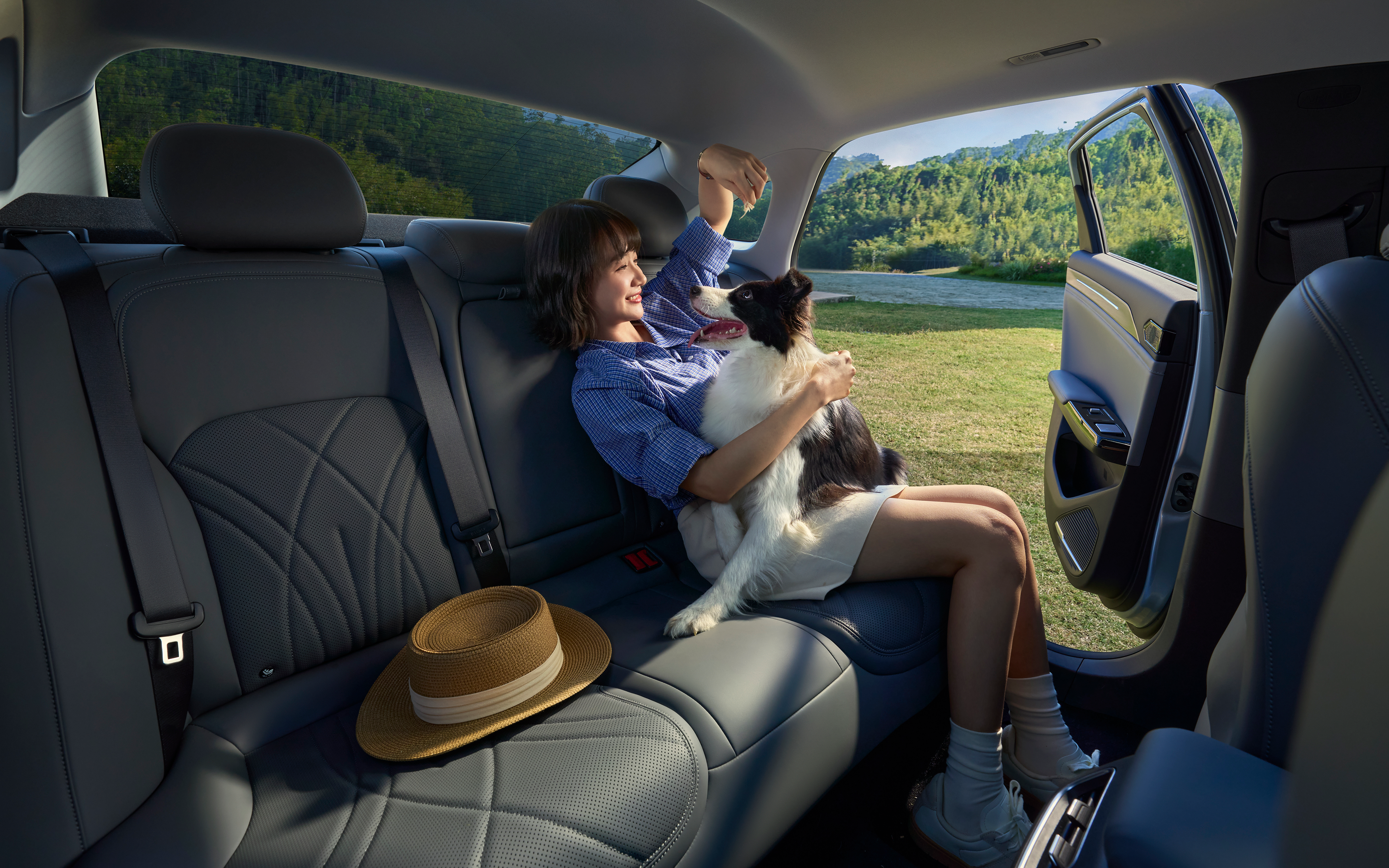 吉利银河L6 EM-i 正式上市 限时先享价7.98万元起