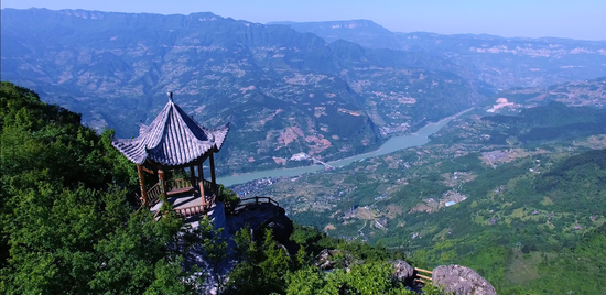 玖月奇迹组合浪漫助阵武隆白马山天尺情缘景区即将盛大开园