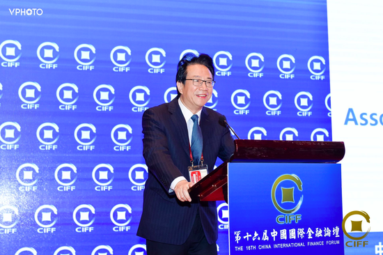中国银行业协会党委书记、专职副会长 亚洲金融合作协会第一副理事长潘光伟