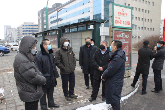 长春市纪委副书记郑玉辉到经开区临河街道检查疫情防控工作