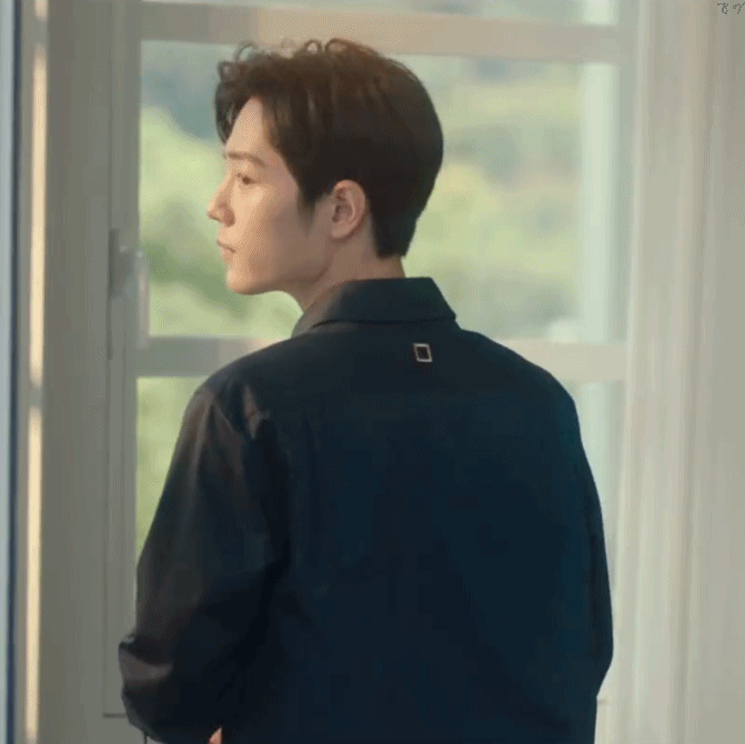 男明星一眼万年的回头杀……|杨洋|肖战|x玖少年团_新浪新闻