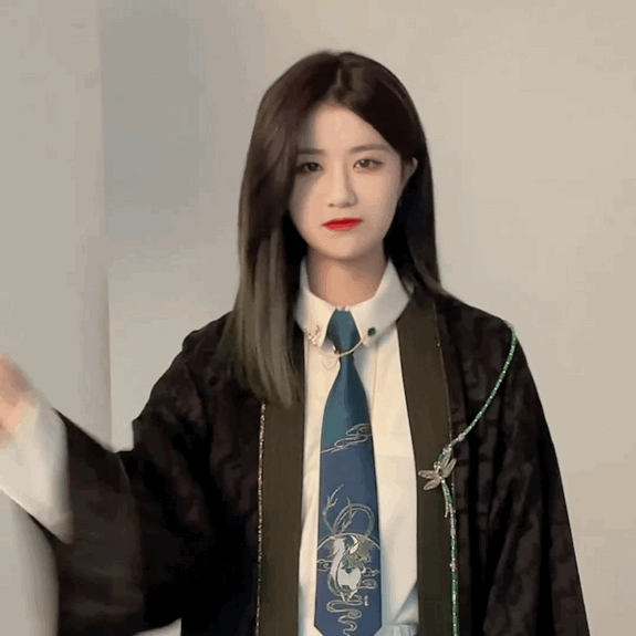 花好月媛左婧媛gnz48左婧媛好帅一个圆