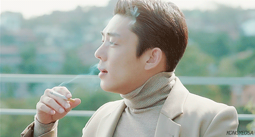 戒烟上热搜的刘亚仁一张照片火遍中国有望再度拿下青龙奖影帝