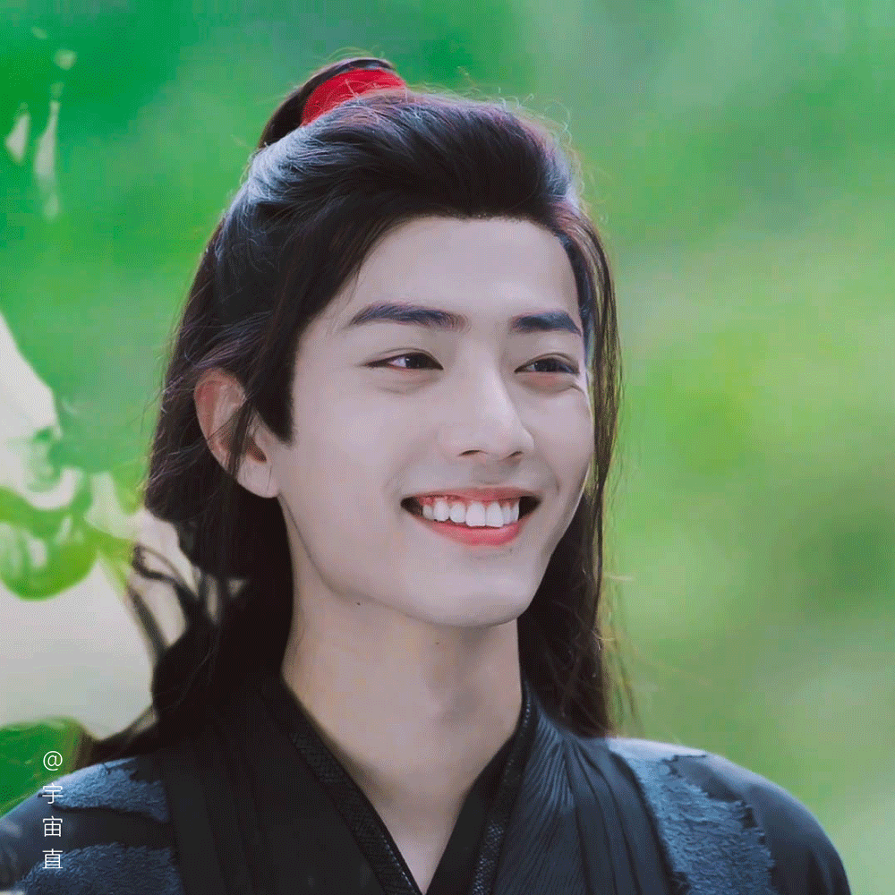 正文  从肖战《陈情令》走红开始以后,他就一直受到私生粉的围追堵截