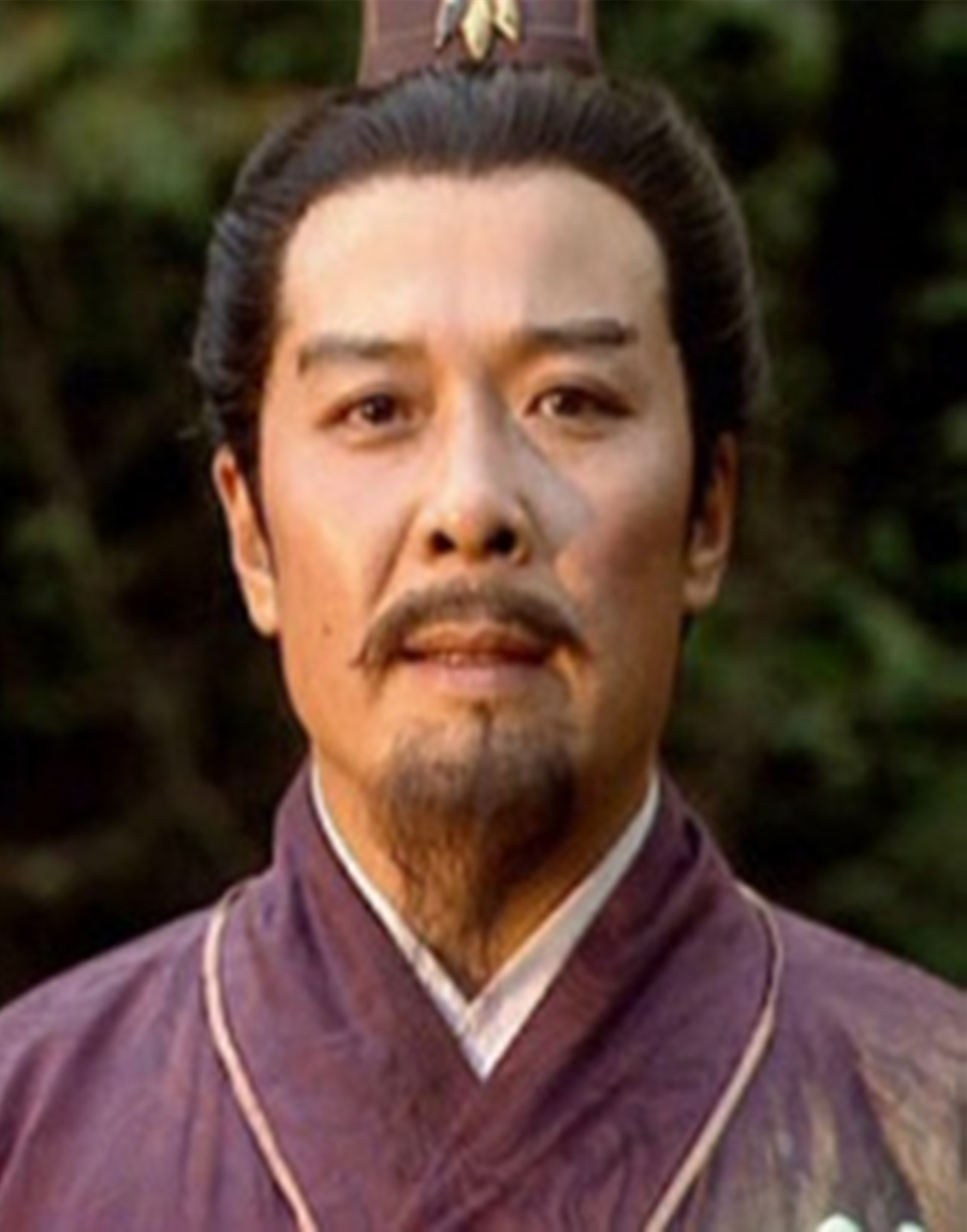 同样是演刘备于和伟和孙彦军放在一起看差别就出来了