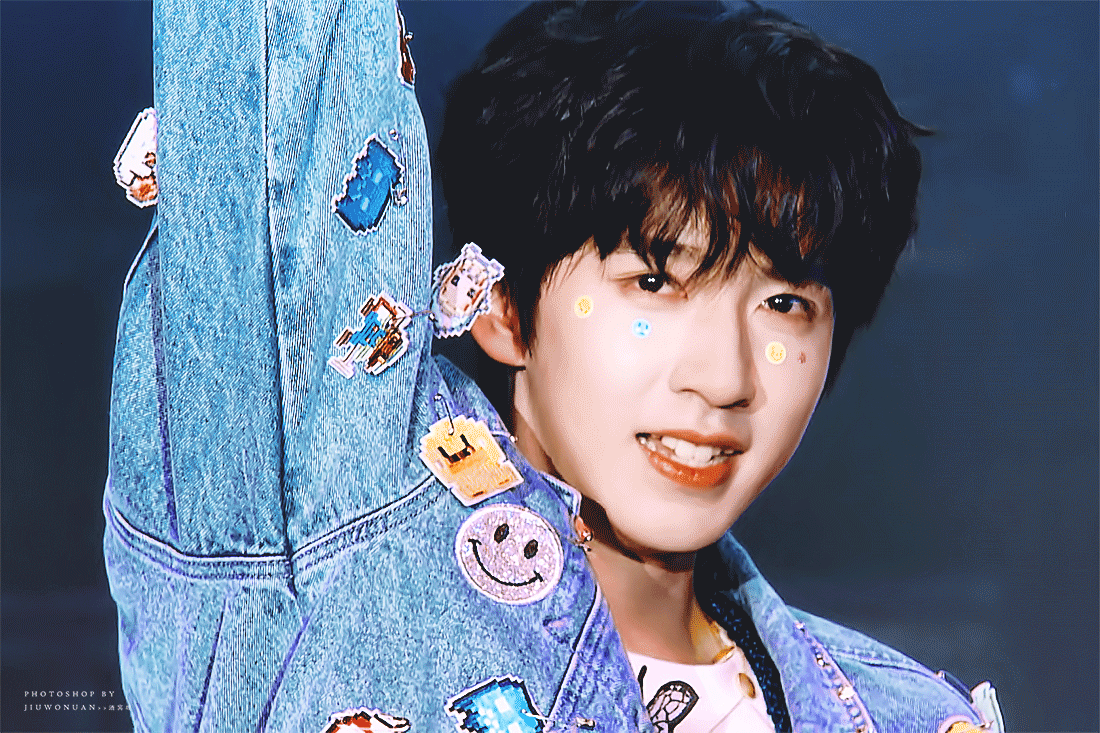 一只舞台上闪闪发光的贺峻霖