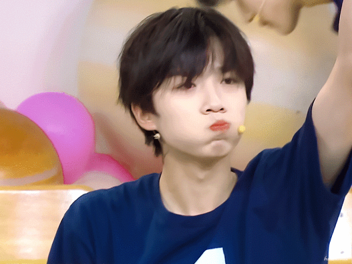 丨陈哲远吃饭也太香了大口大口地吃