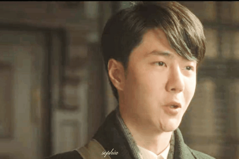 王一博新剧魏若来一出场就心酸搞笑啊袜子都破了这日子是有多苦