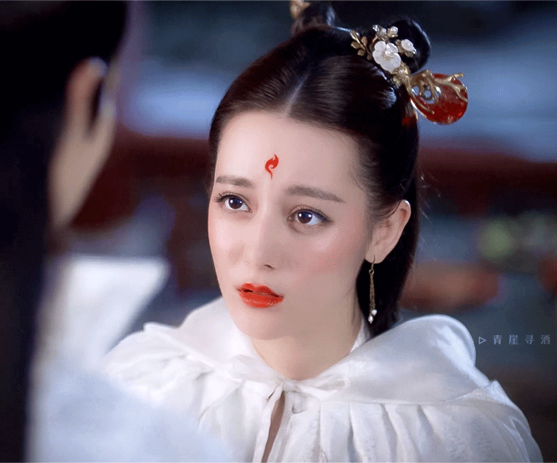 提名迪丽热巴,可可爱爱的小凤九,惊鸿一瞥浮生若梦.