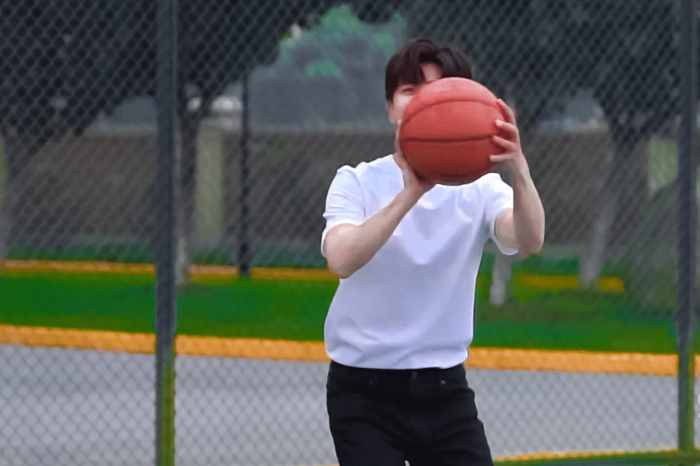 任嘉伦竟然是乒乓球运动员!_高清图集_新浪网