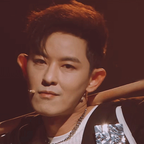 情报君火速收集了一波特工们的表情包,焗饭们快来一键保存,和朋友们用