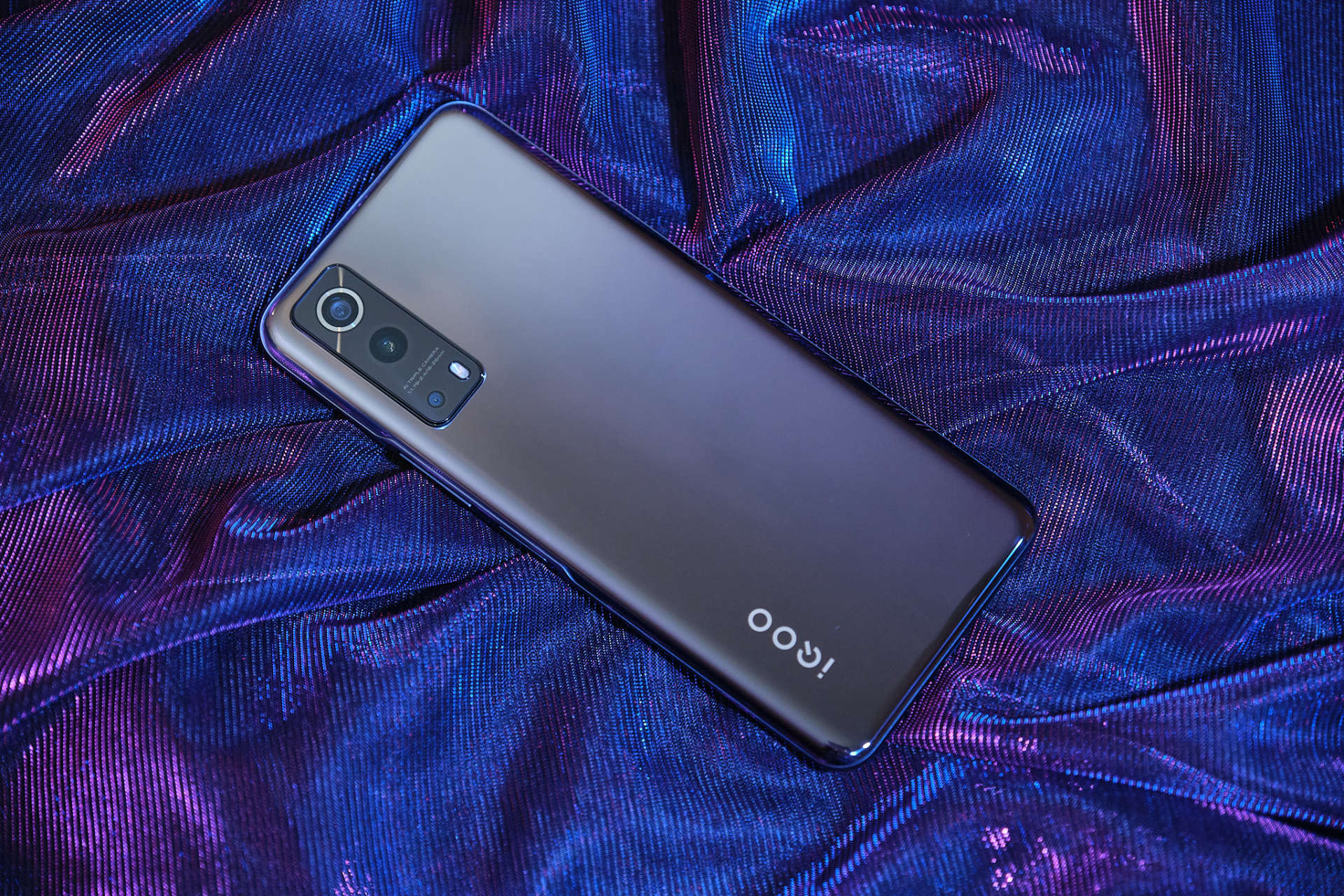 详解iqooz3是为什么用户打造的手机