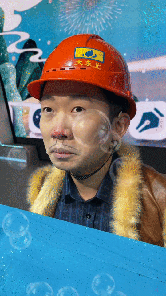 杨迪cos光头强太像了吧真人版熊出没可不能没有迪哥