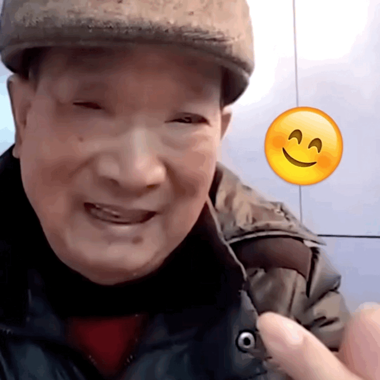 被爷爷的反差萌戳中了爷爷这一波花式比心玩的也太溜了吧