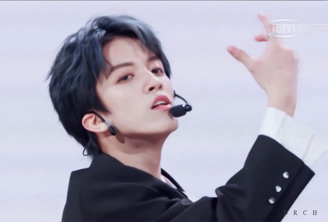 《青3》初评级结束 孙亦航初舞台舞蹈实力获赞无数