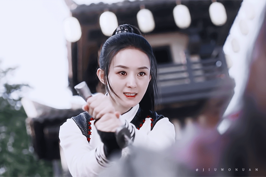 赵丽颖《有翡》磨皮滤镜遮不住疲态,王一博表情乱飞