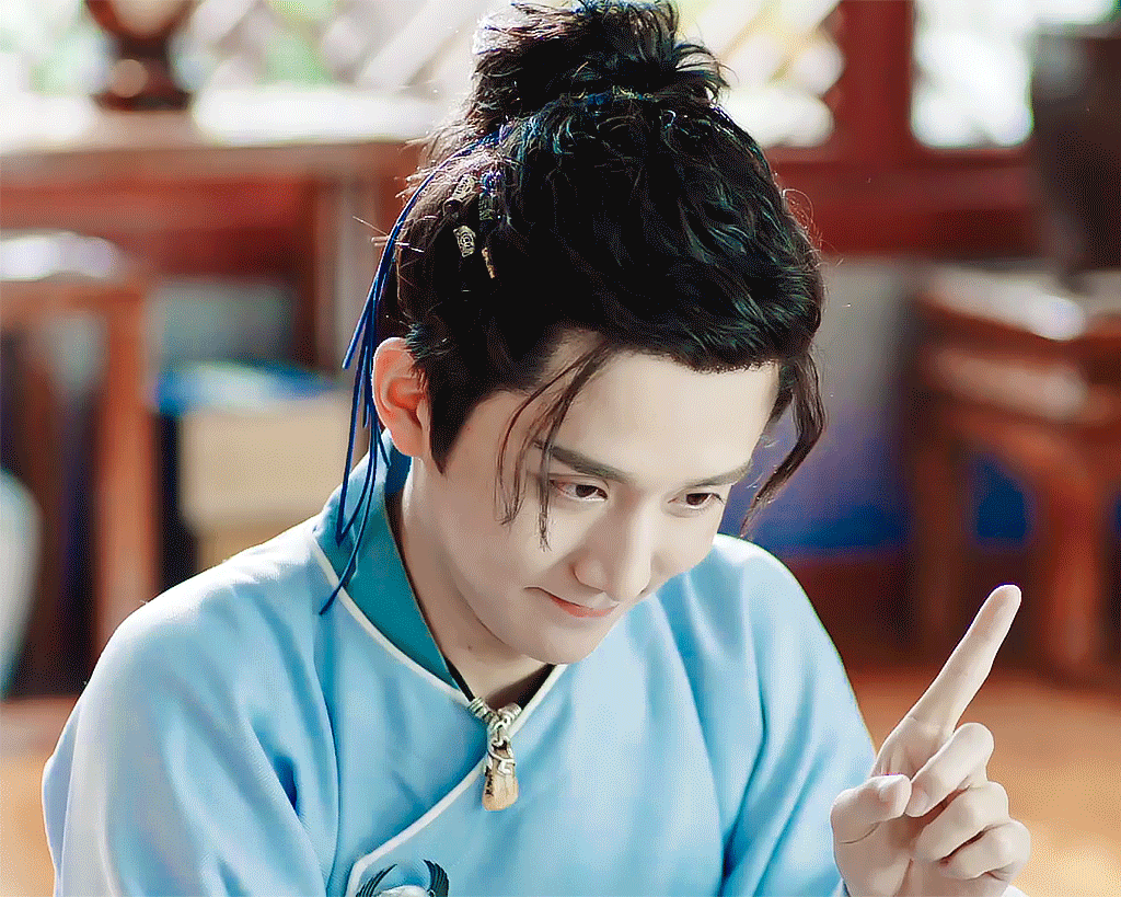 时隔多年张新成又穿古装了