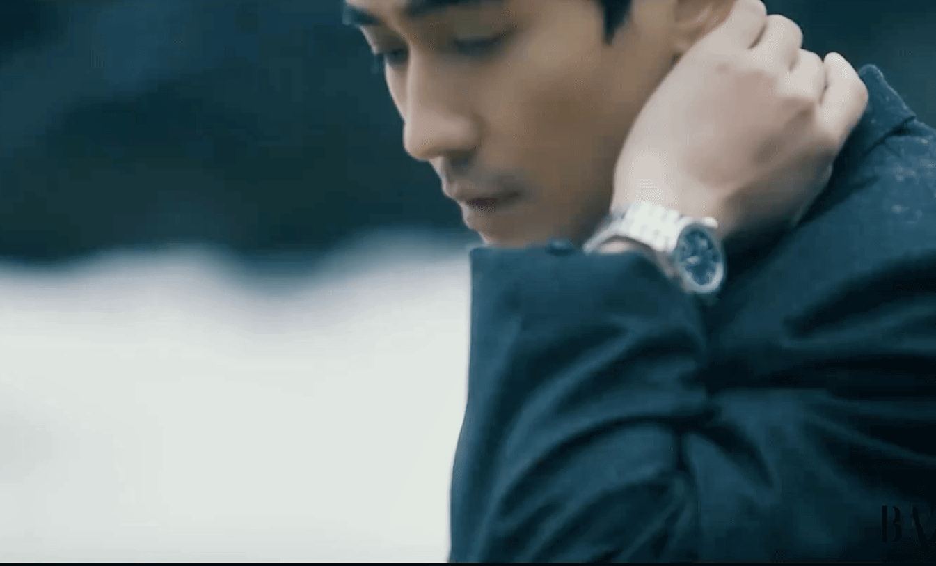 这就是成熟男人的魅力吗朱一龙时尚芭莎四月刊花絮释出