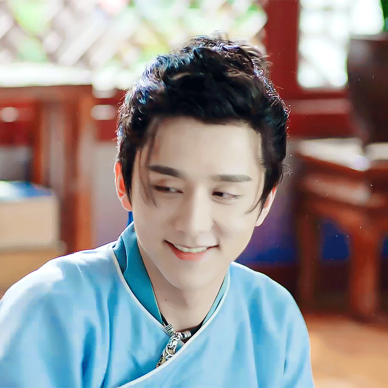 时隔多年张新成又穿古装了