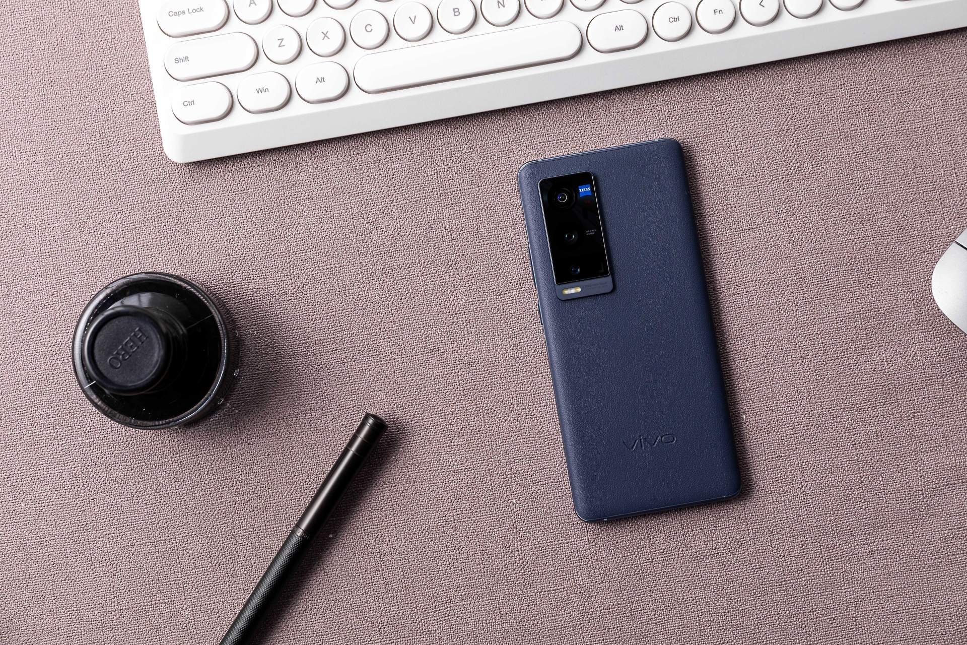 蔡司t镀膜助力vivox60pro上手颜值也不凡