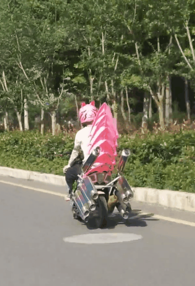 鬼火少年们是精神小伙中最会搞创造的,你永远都不知道鬼火少年能改出