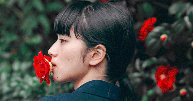 你以为的小松菜奈厌世脸却是菅田将晖眼中的爱