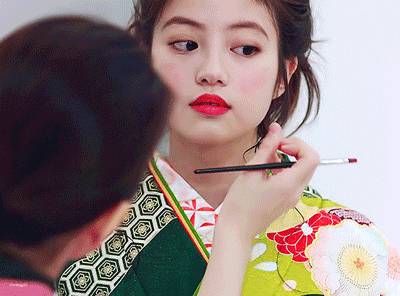 她还真不算……|上白石萌音|东宝|池田_新浪新闻