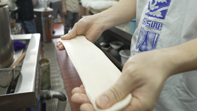 福利99元吃烩面套餐48年的面能吃到的不容易