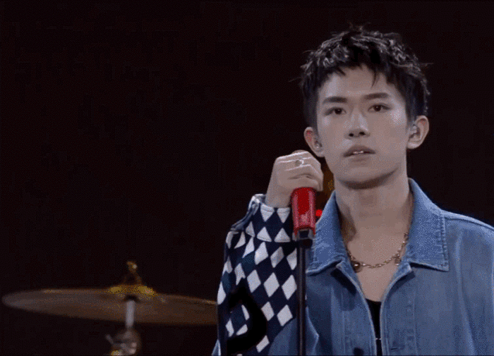 700_505gif 动态图 动图