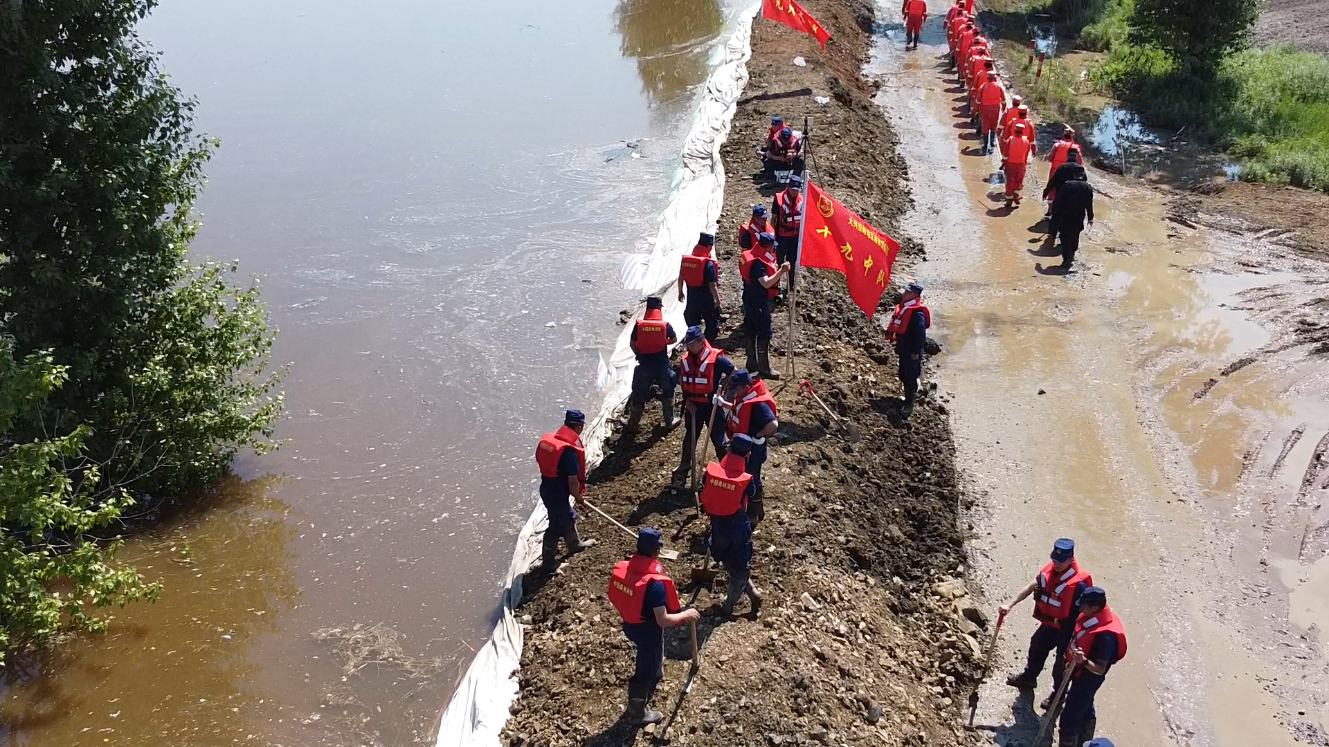 边城呼玛战洪峰