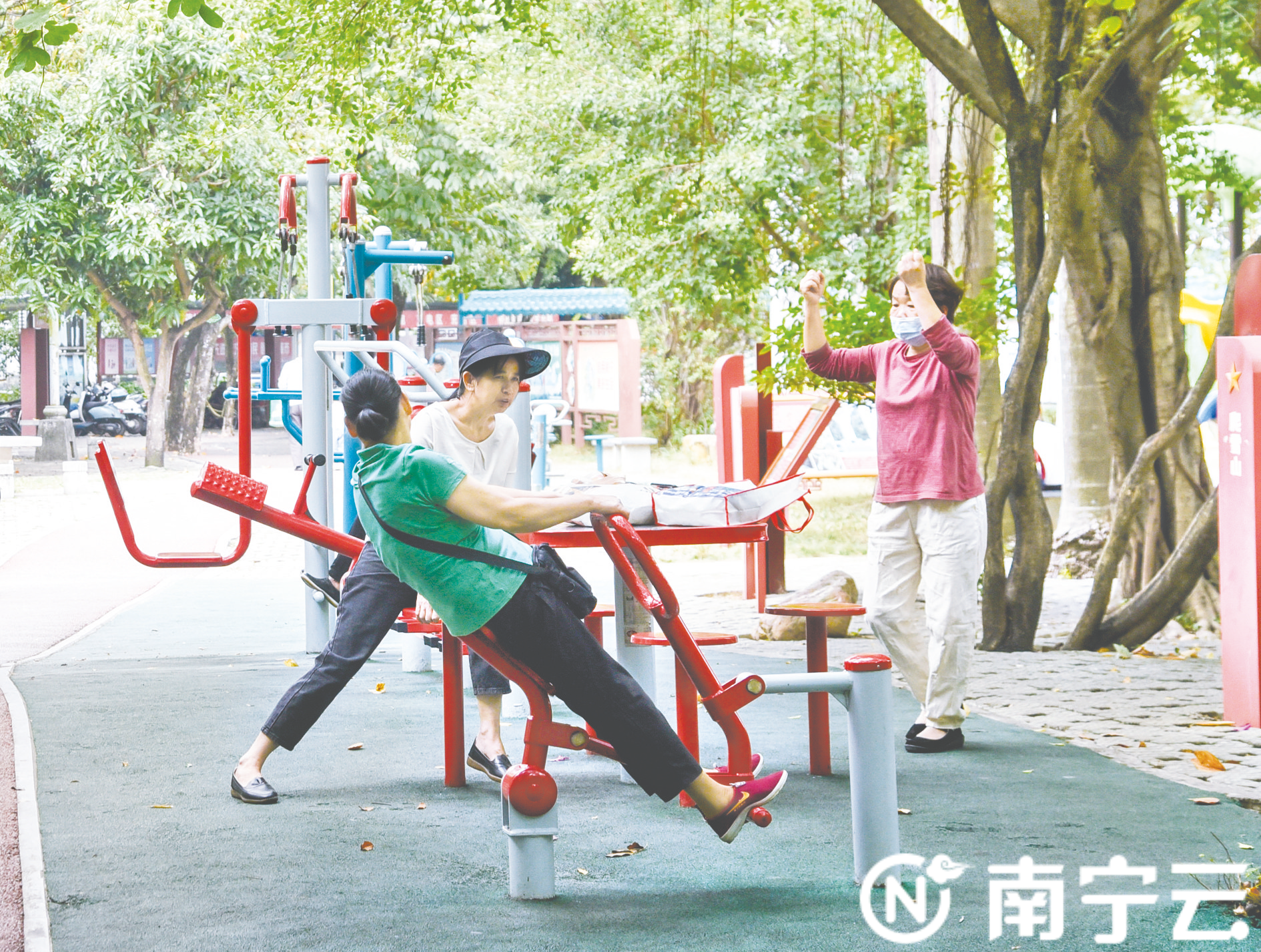 南宁市：织密养老“服务网” 守护幸福“夕阳红”